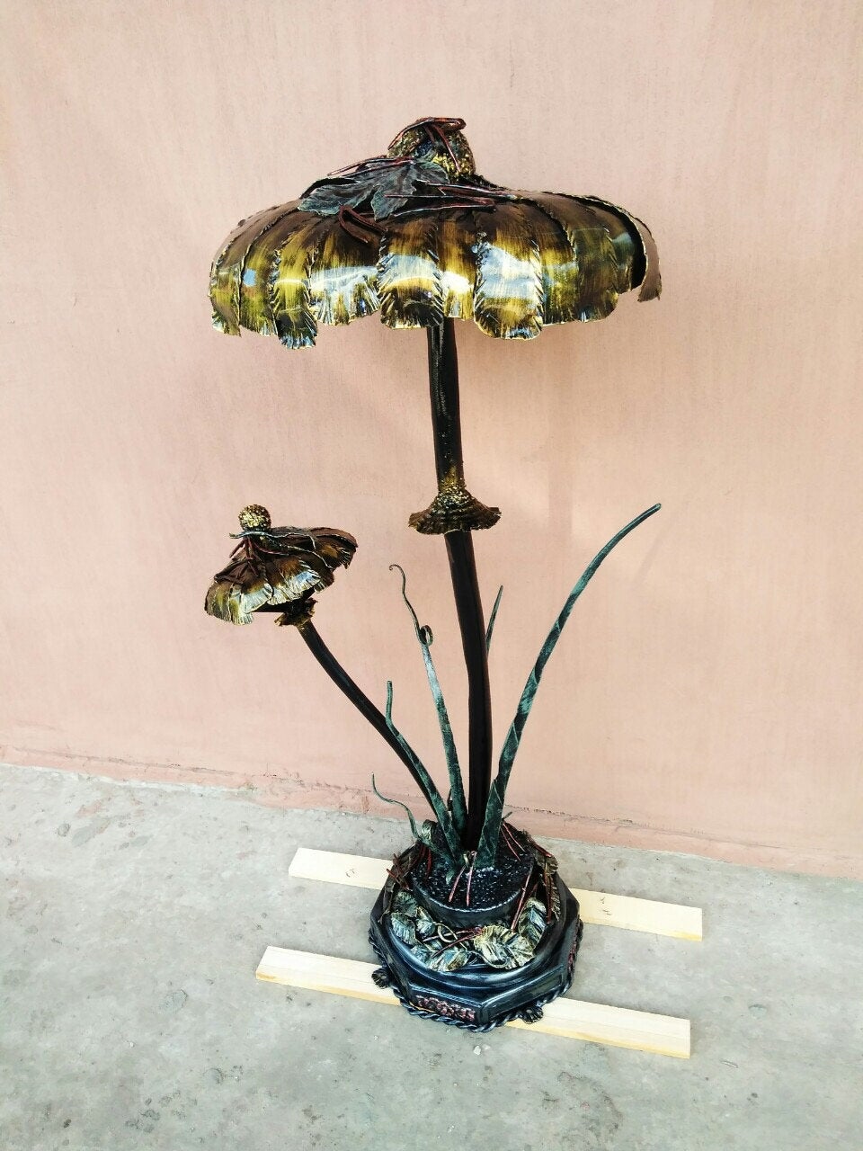 Custom listing for Susan: 6 garden lanterns with a customized base