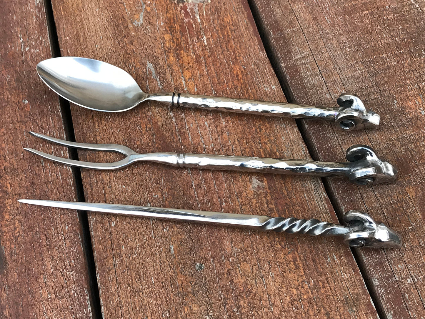 Stainless steel, cutlery, medieval, ram, fork, spoon, picker, dinner set, rustic kitchen, BBQ, grill, medieval cutlery, reenactment, viking