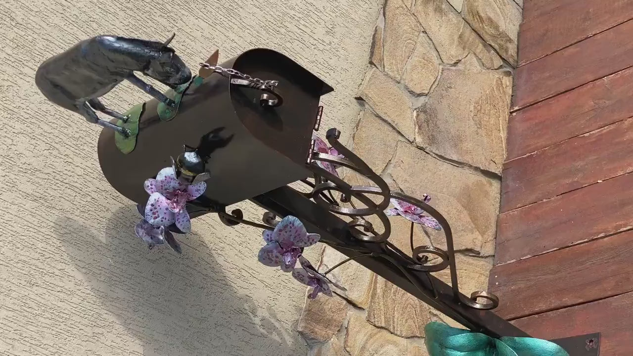 Bumblebee, bee, insect, kids room decor, kids gift, childrens gift, Christmas, anniversary, birthday, cartoon, kids toy, kids birthday, kids