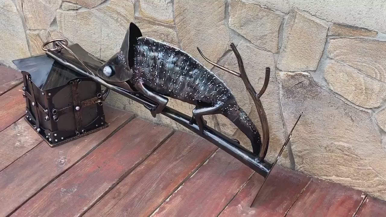 Wall sconce, chameleon, sconce, lantern, outdoor light, forest decor, animal, wild nature, lamp, exterior design, renovation, Christmas,bulb