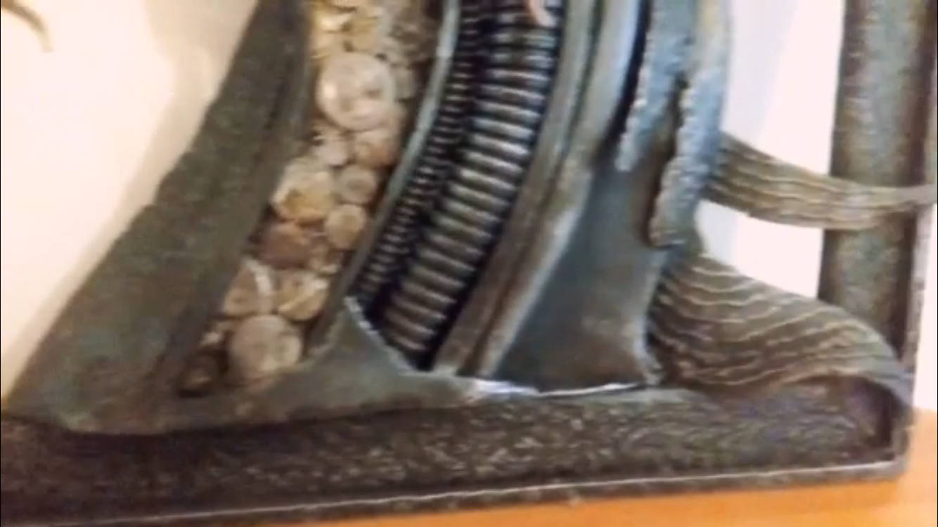 Steampunk painting, dragon, metal sculpture, steampunk dragon, steampunk art, junk art, metal dragon, collectible figurine, metal statuette