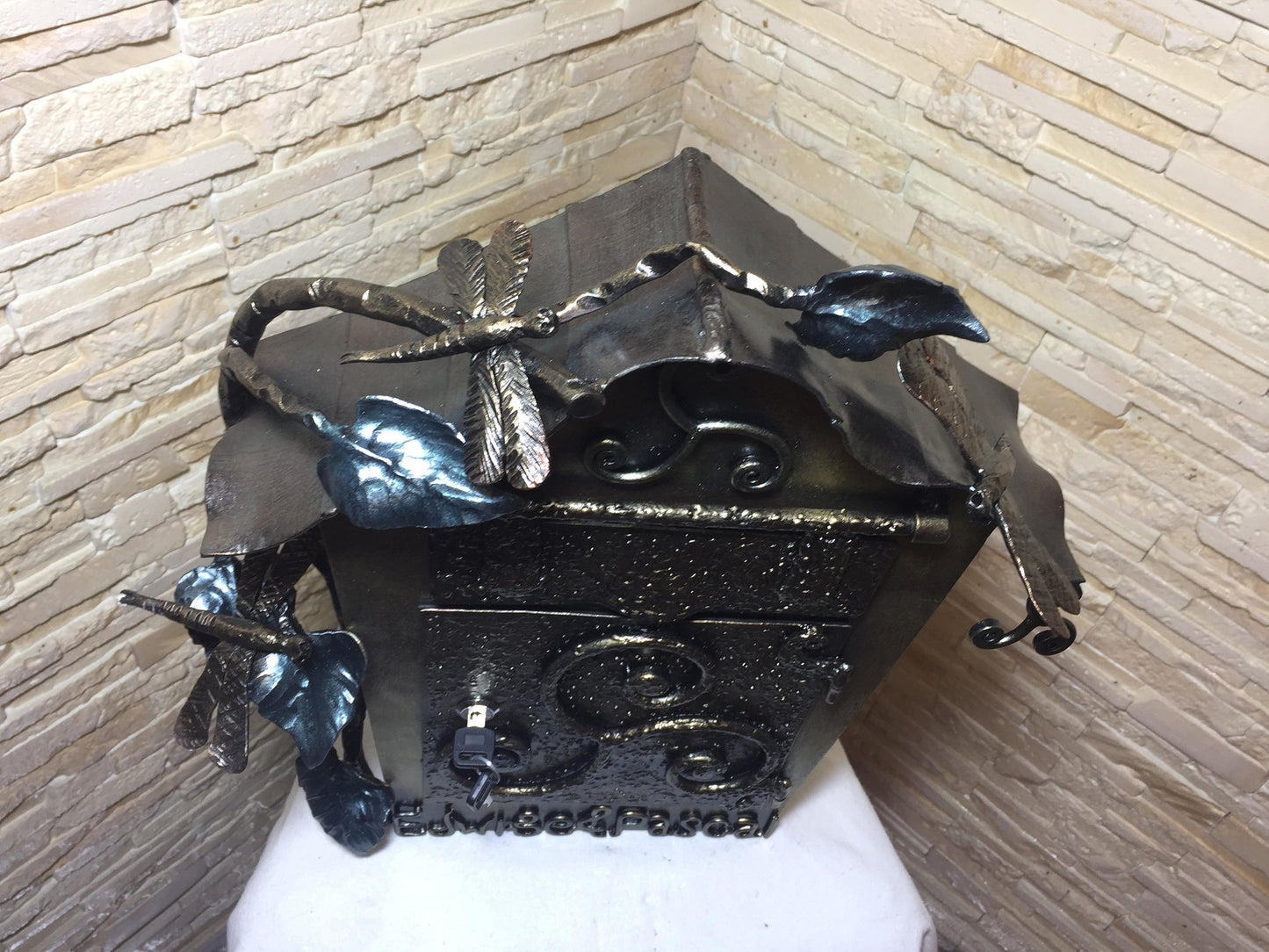 Wedding card holder, wedding card box, wedding post box,wedding reception decor,wedding mail box, wedding postbox, wedding mailbox with lock