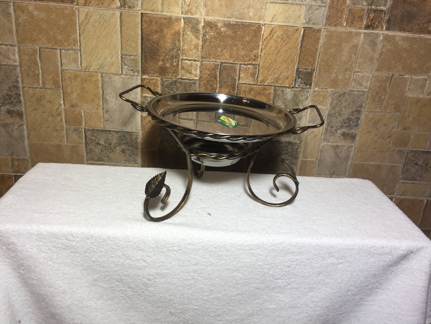 Food warmer, plate warmer, grill accessories, food plate warmer, barbecue, BBQ, dish warmer,reunion party,picnic,barbecue party,chafing dish