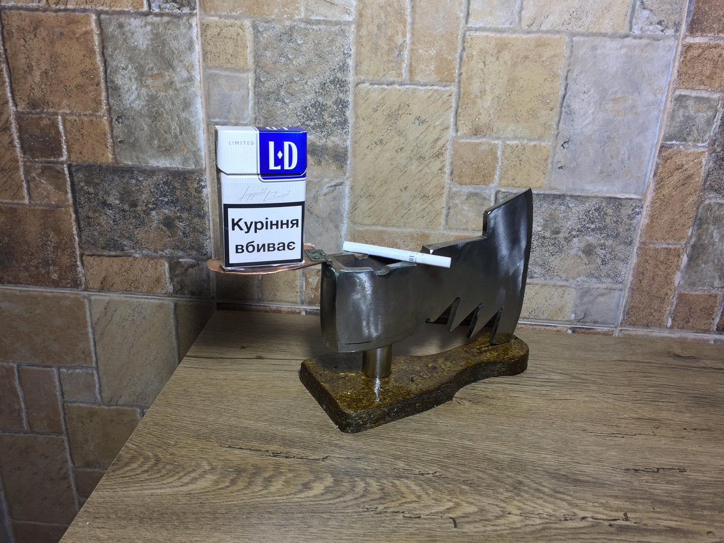 Ash tray with copper cover, metal ashtray, viking axe, medieval axe, ashtray, iron gift, iron anniversary gift, iron gift for men,iron gifts