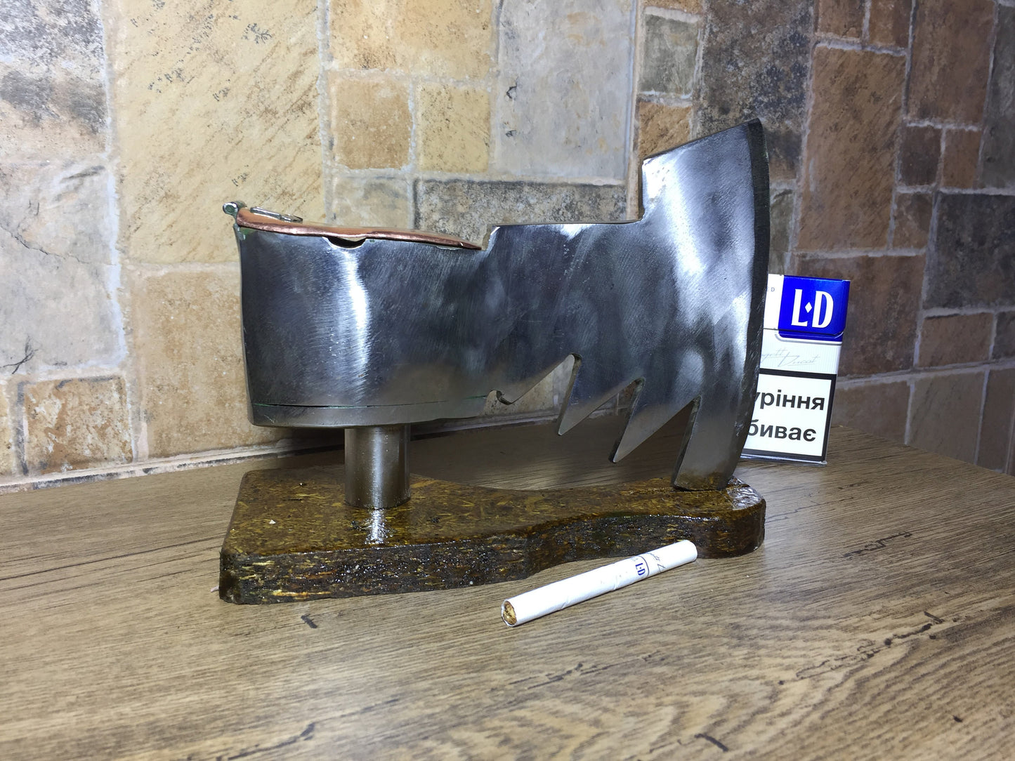 Ash tray with copper cover, metal ashtray, viking axe, medieval axe, ashtray, iron gift, iron anniversary gift, iron gift for men,iron gifts