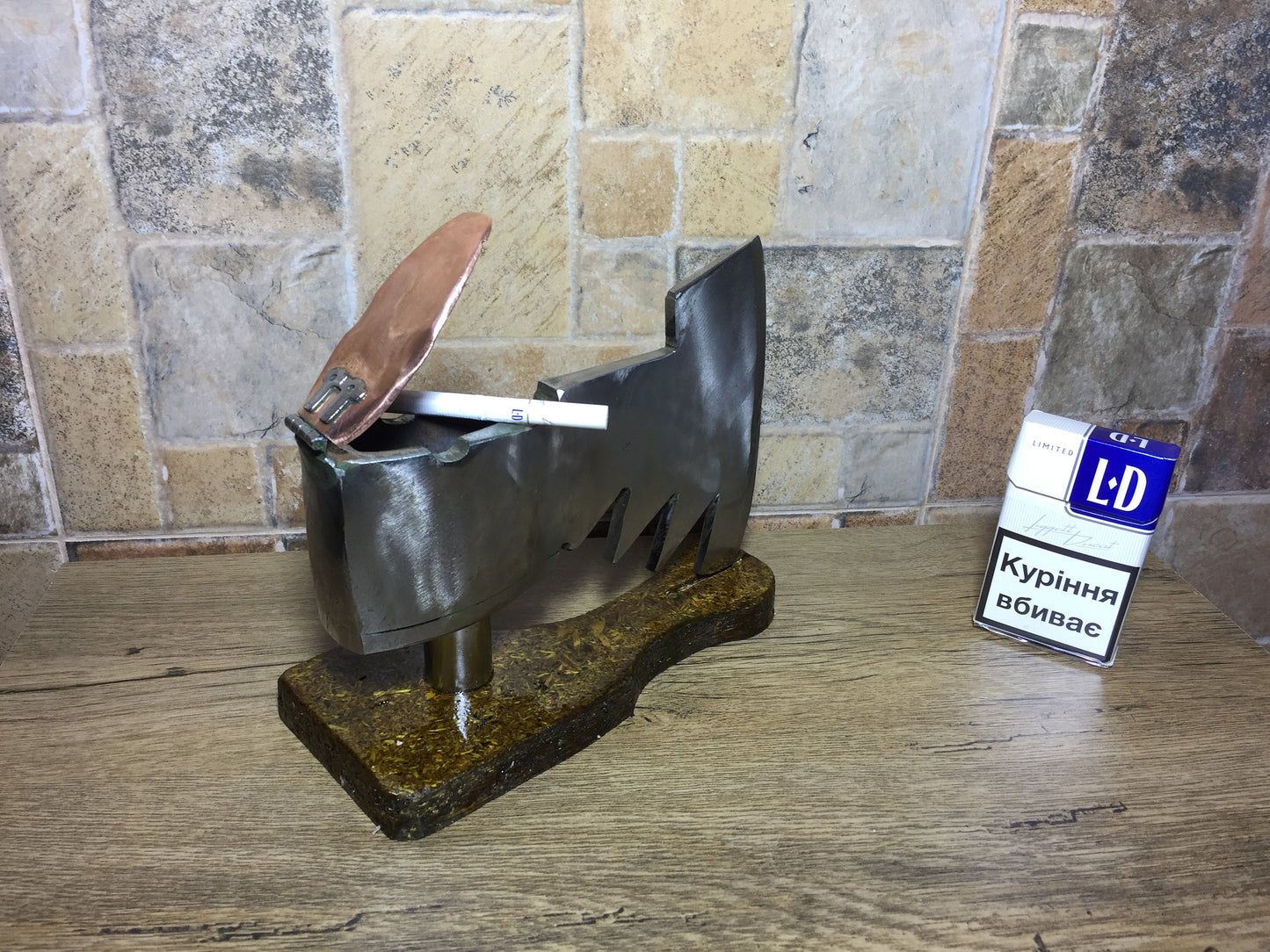 Ash tray with copper cover, metal ashtray, viking axe, medieval axe, ashtray, iron gift, iron anniversary gift, iron gift for men,iron gifts