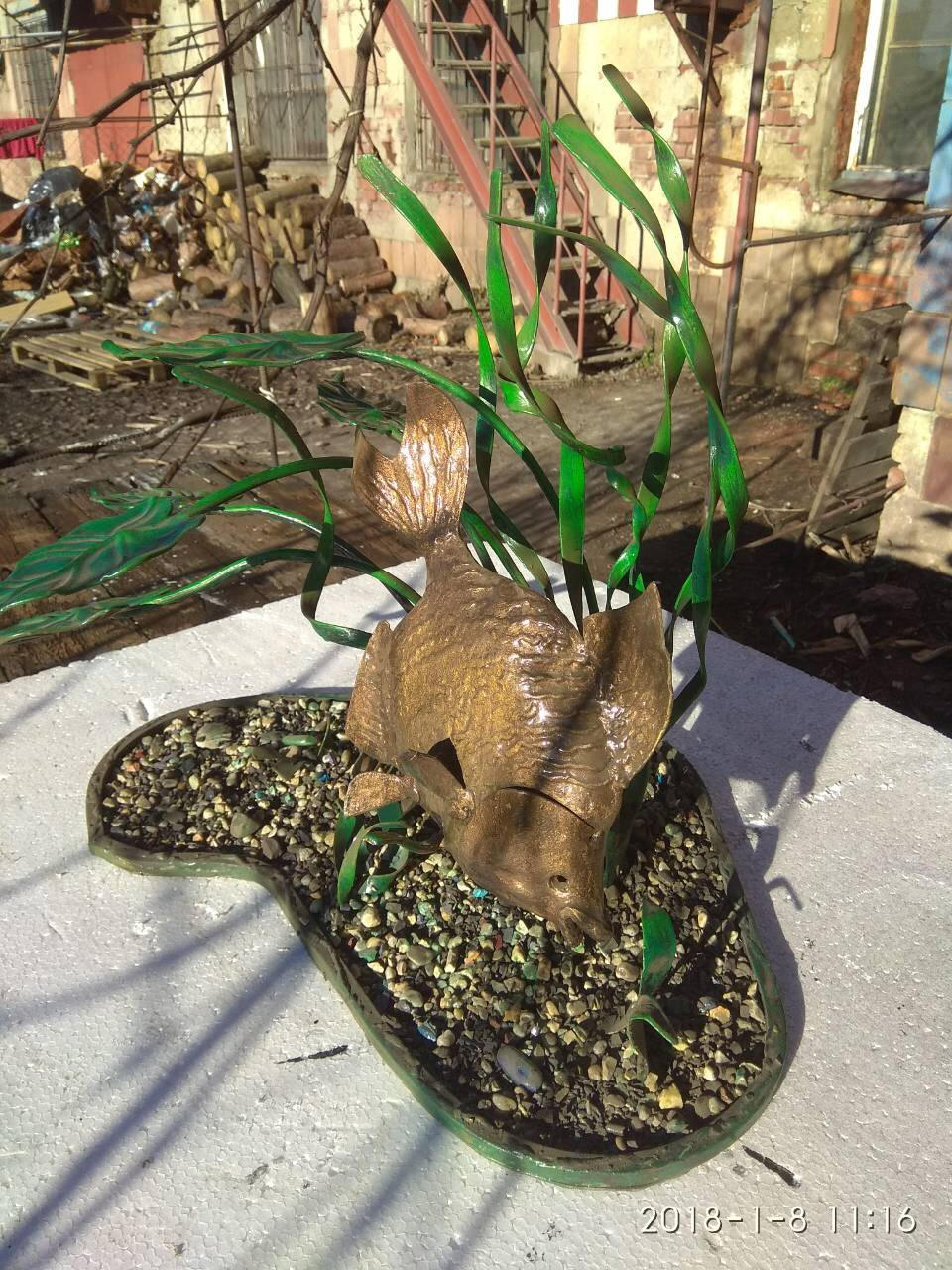 Metal fish, hand forged fish, iron fish, iron seaweeds, fish artwork, custom fish, fish figurine, iron gifts, fish decor, gift for fisherman