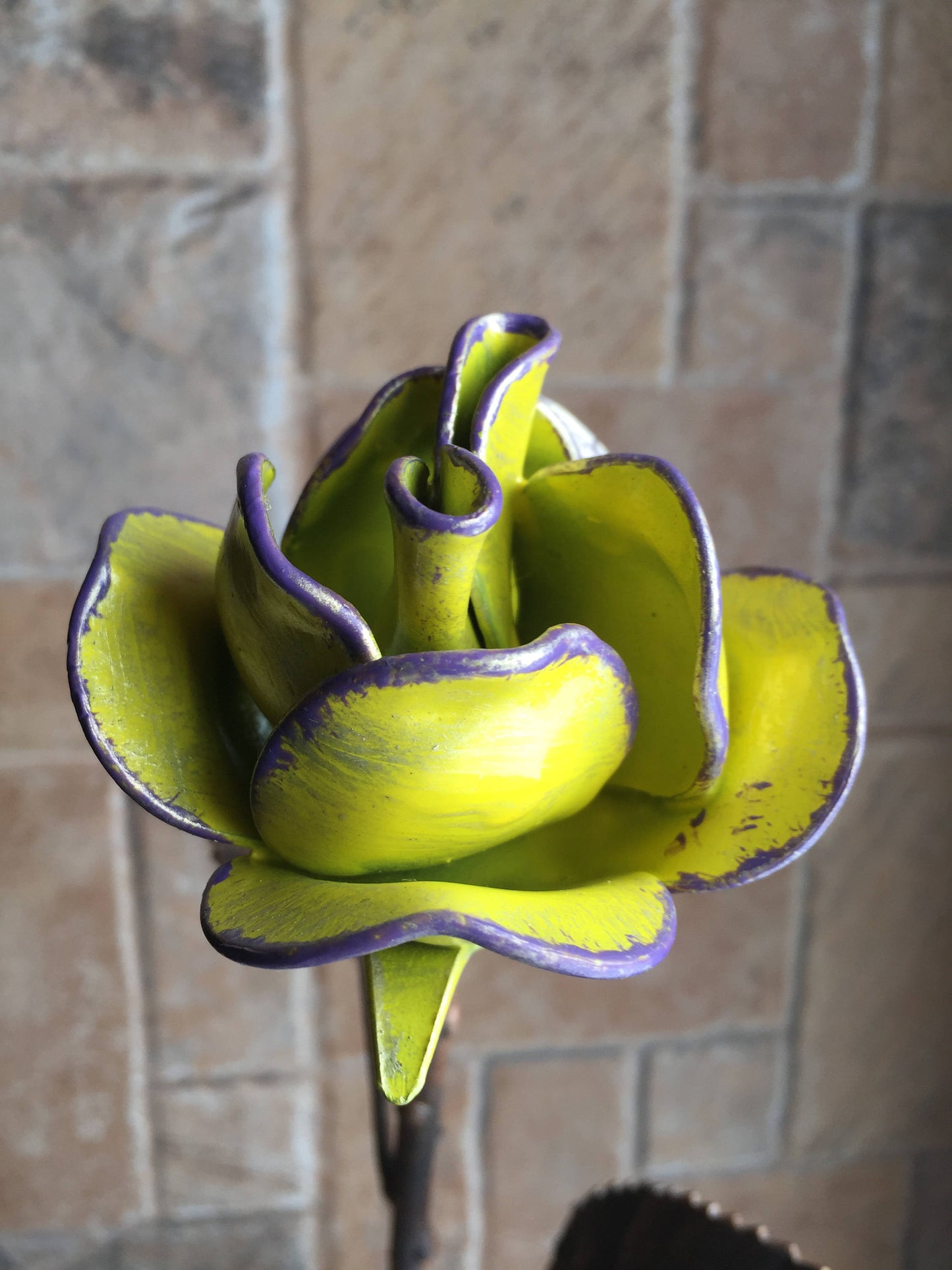 Iron rose in a vase, 6th anniversary gift, iron gifts for her,iron anniversary,hand forged rose,metal sculpture,metal rose,iron gift for her