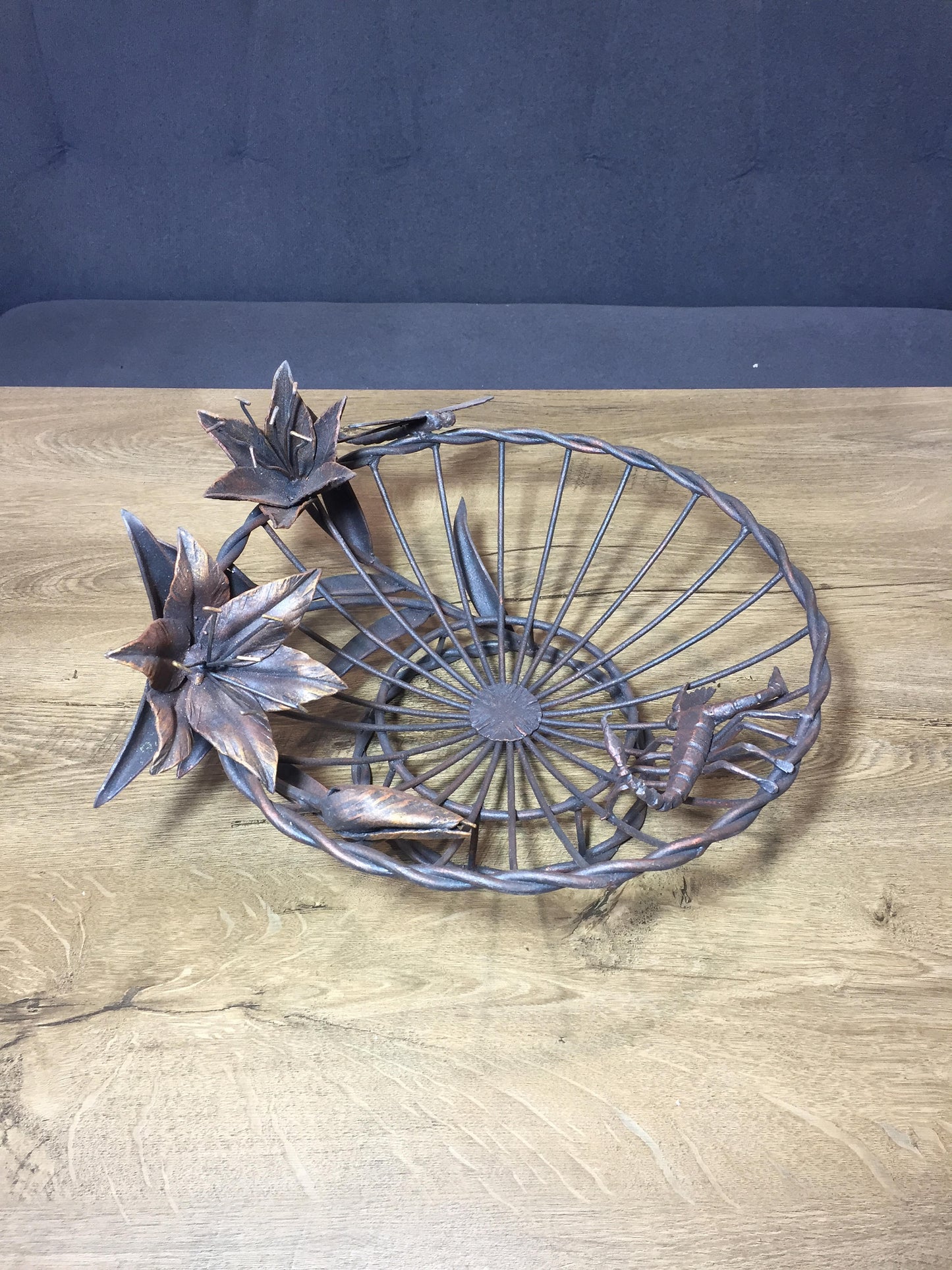 Fruit plate, metal fruit bowl, veggie tray, vegetable tray, fruit tray, fruit holder,kitchen basket,eggs basket, picnic, BBQ, lily, scorpion