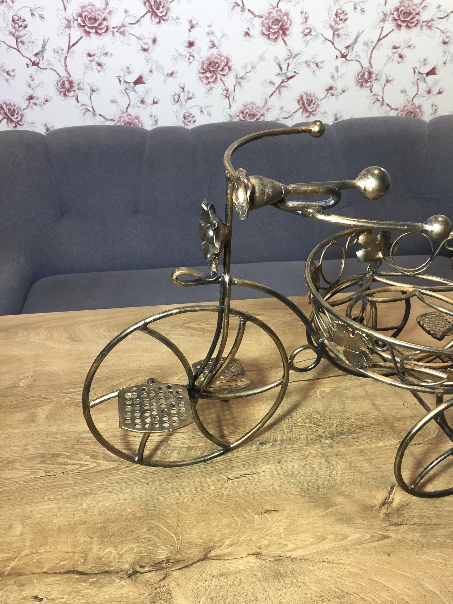 Plant stand, outdoor plant stand, indoor plant stand, wall planter, wall planter indoor, plant stands indoor, hanging planter stand, forged