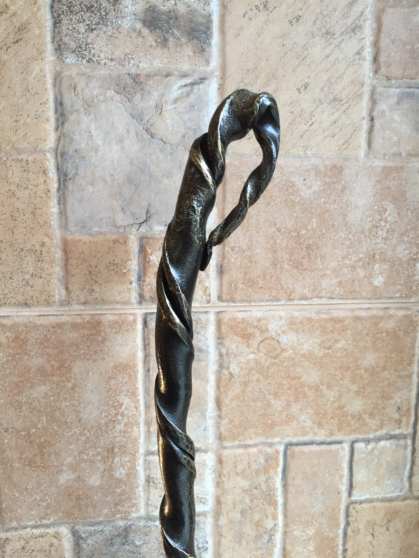 Iron shoehorn, metal shoe horn, hand forged shoe horn, shoe horn, shoes accessories, shoes stuff, insoles, shoes, forged art, metal artwork