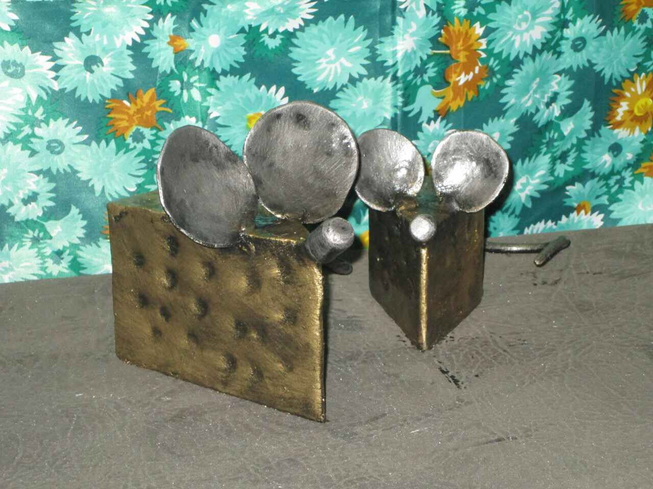 Metal sculpture, metal art work, hand forged sculpture, metal mouse, metal mice, metal cheese, mouse figurine, iron cheese, metal decor