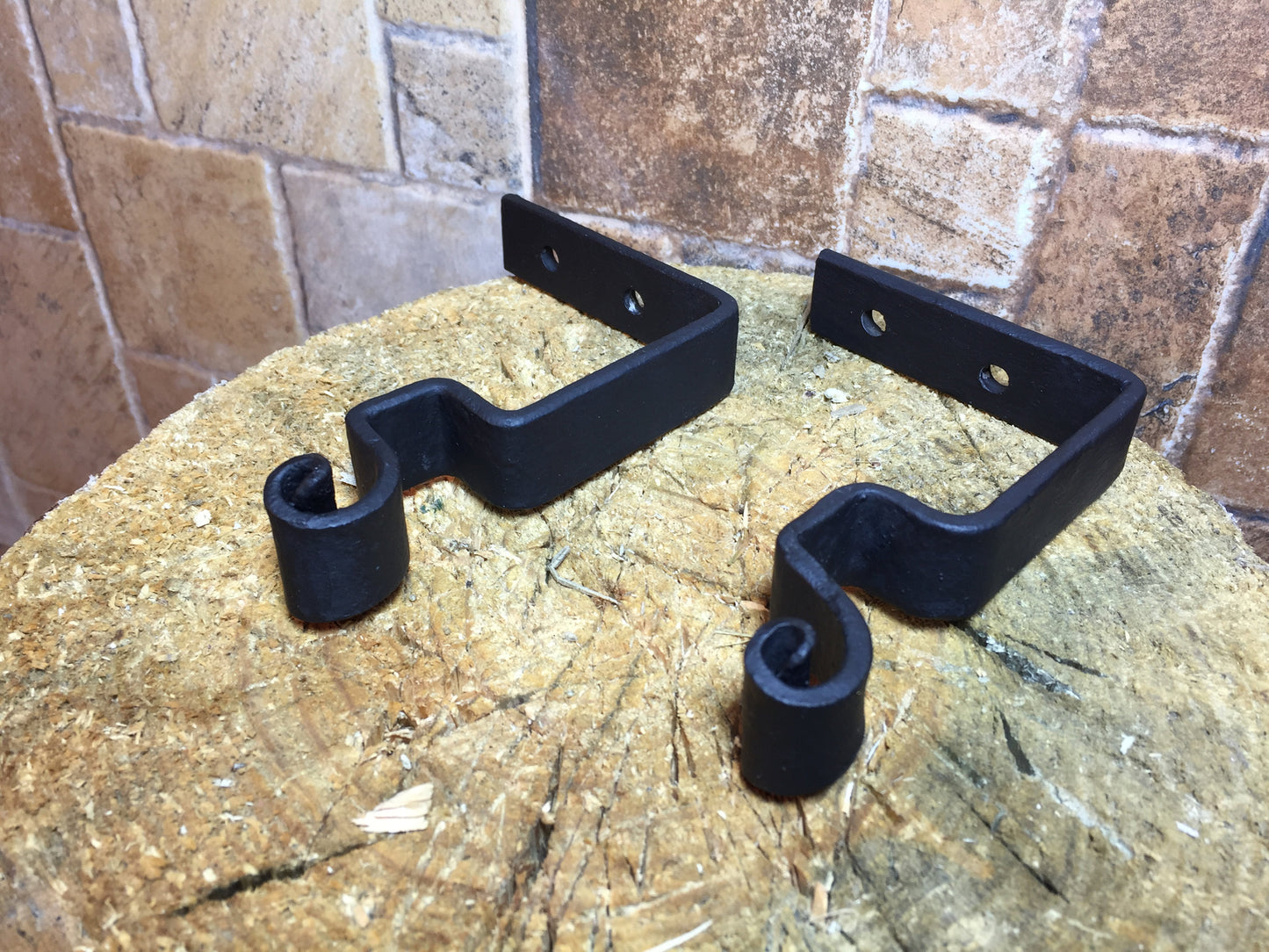 Curtain brackets, curtain holders, drapery brackets, drapery panel, curtain rod brackets, curtain rods, drapery rod, rod holder,window decor
