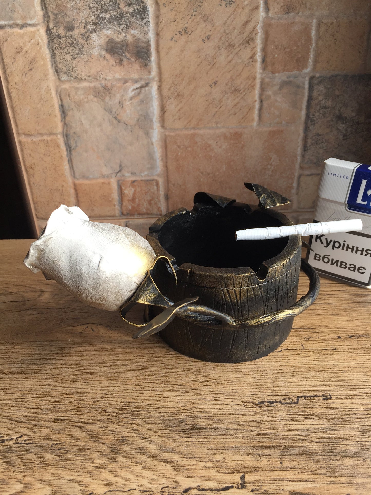 Ash tray, ashtray, iron gift for her, 6th anniversary gift, 6 year anniversary, smoker, cigarettes, cigar holder, cigar case, cigar tray