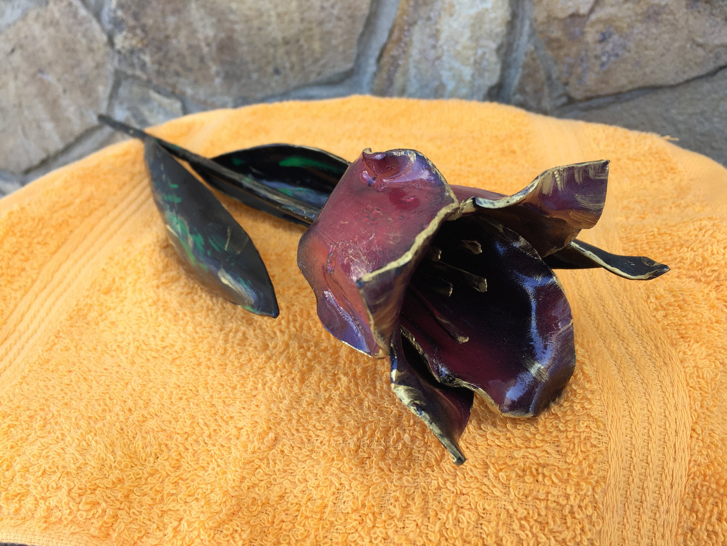 Iron tulip, iron gift for her, iron anniversary gift, iron gifts, Mother's day gift, iron flower, hand forged flower, hand forged tulip