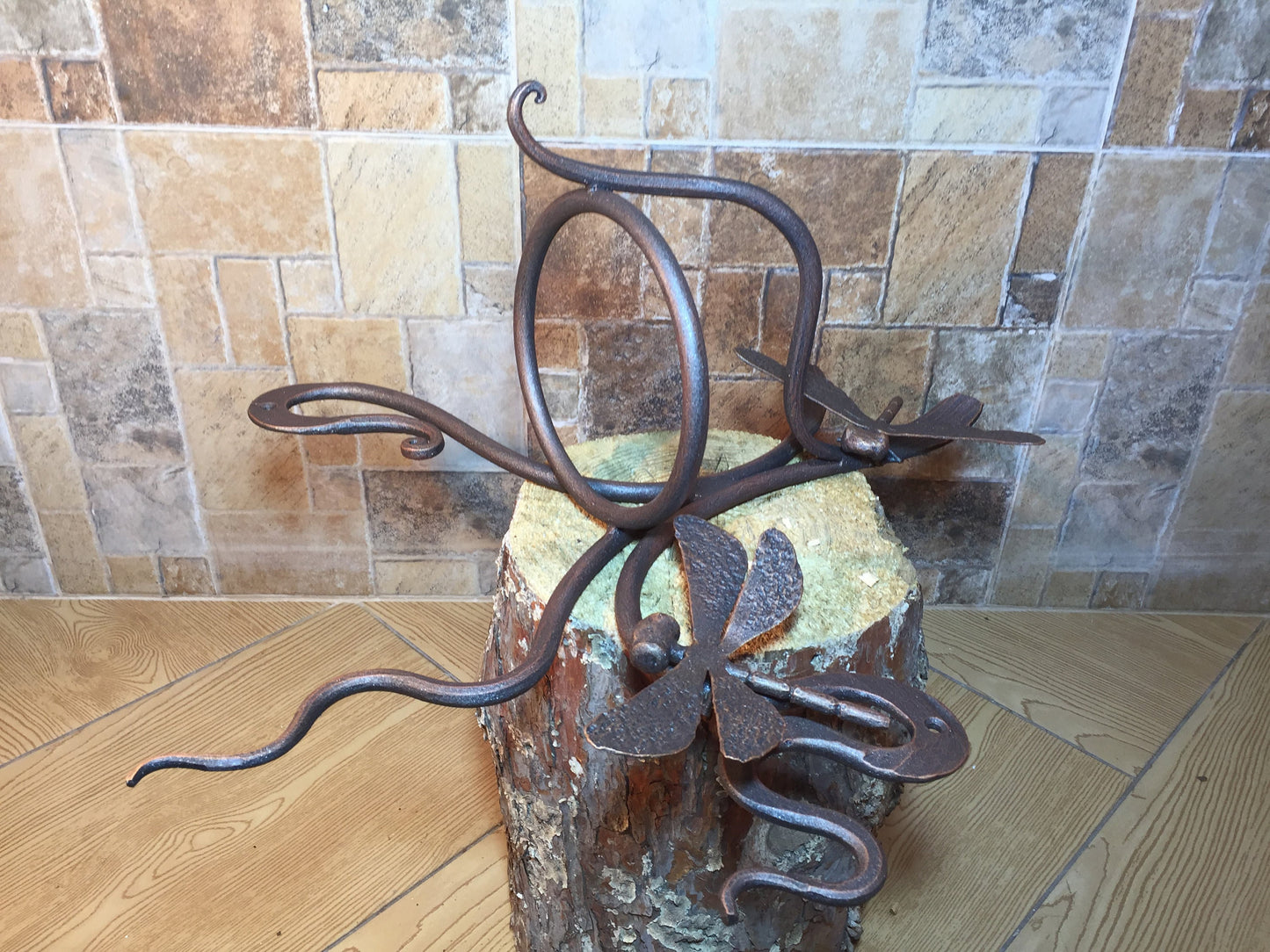 Wall planter, iron plant stand, flower pot holder, stand pot holder, indoor planters, flower sculpture, yard sculpture, yard art, metal art