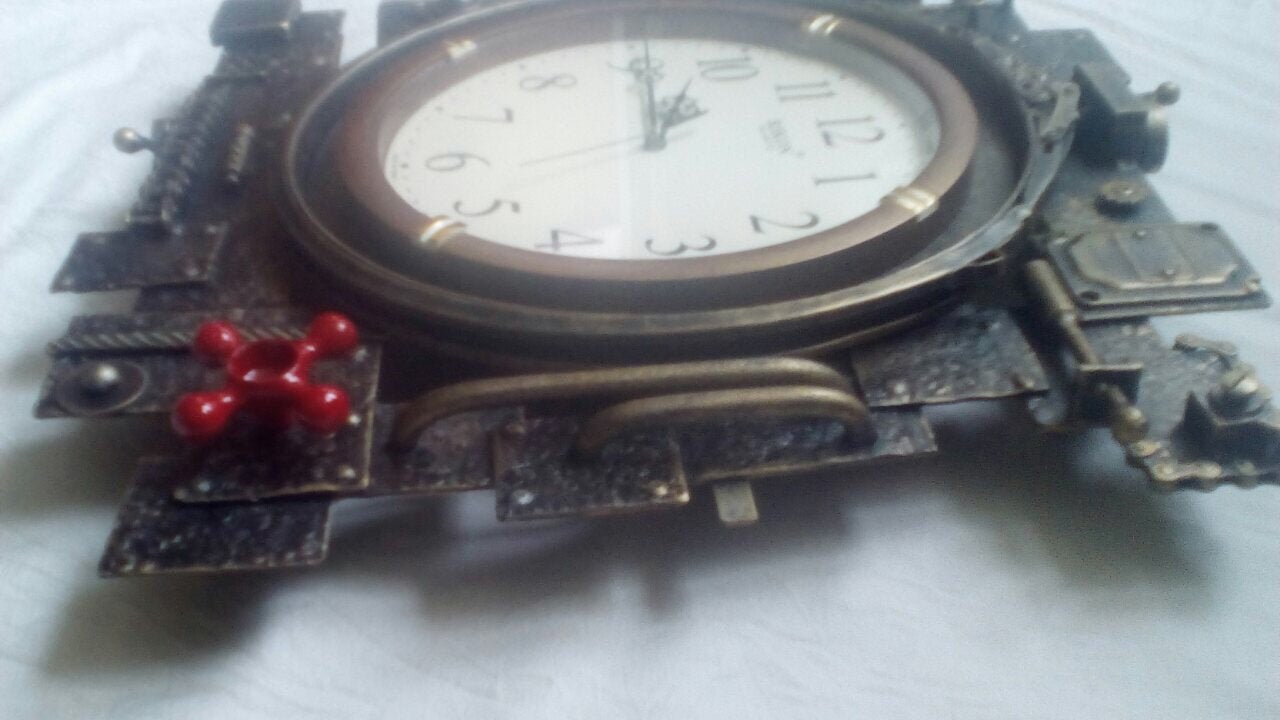 Steampunk clock, steampunk wall clock, steampunk wedding, steampunk office, steampunk home decor, steampunk accessory, steampunk for women