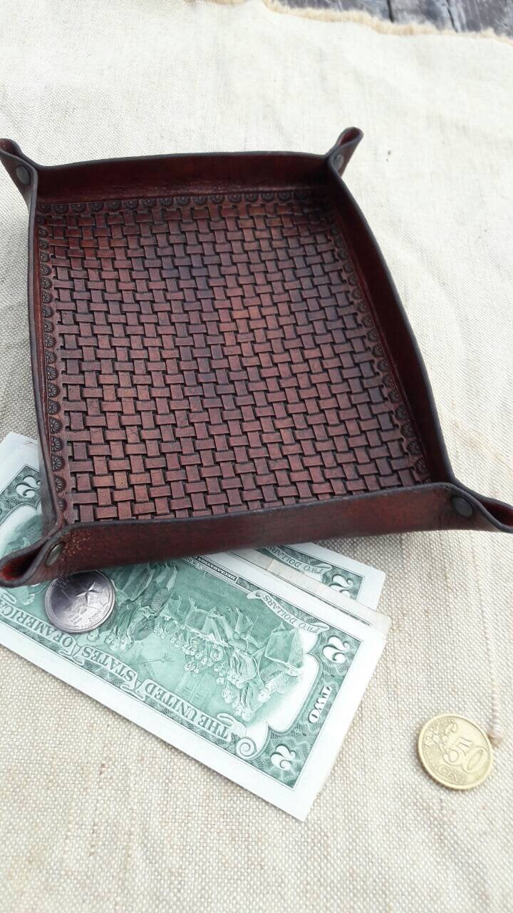 Leather anniversary gift, 3rd anniversary gift, 3 year anniversary, third anniversary gift, leather gift, leather valet tray, wedding vows