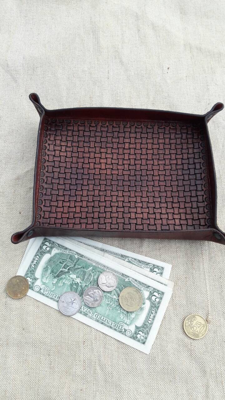 Leather anniversary gift, 3rd anniversary gift, 3 year anniversary, third anniversary gift, leather gift, leather valet tray, wedding vows