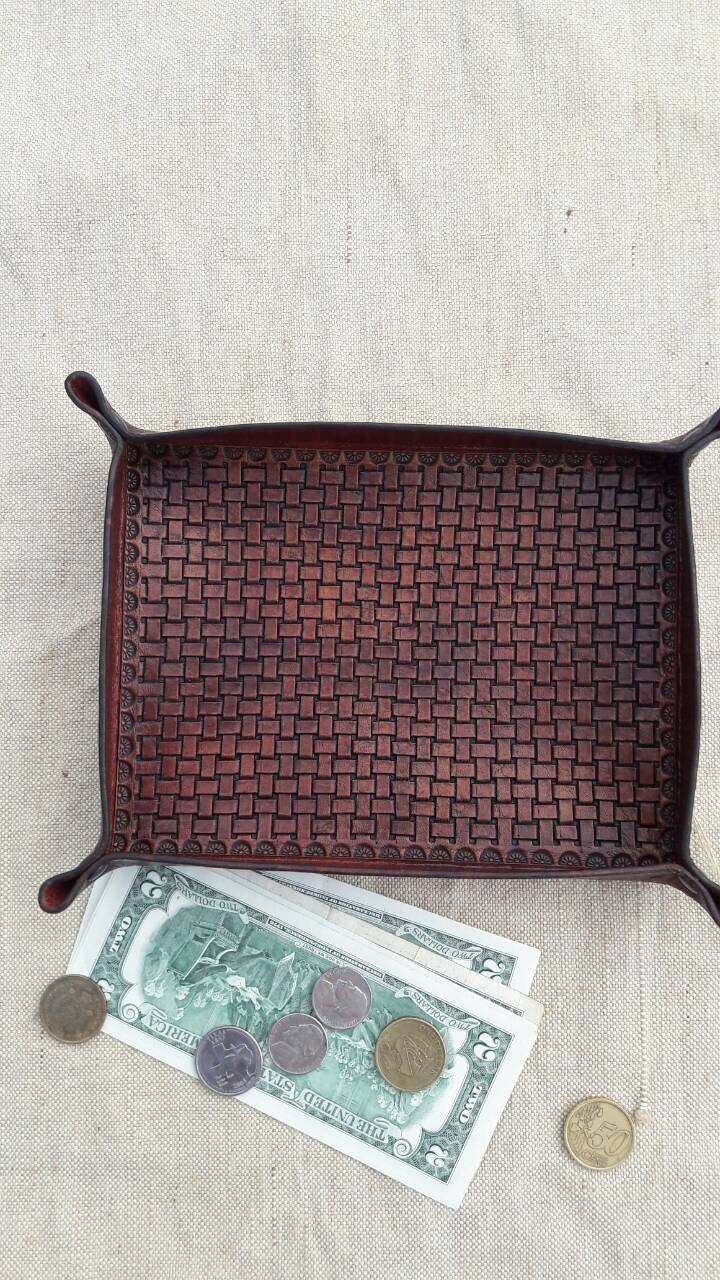 Leather anniversary gift, 3rd anniversary gift, 3 year anniversary, third anniversary gift, leather gift, leather valet tray, wedding vows