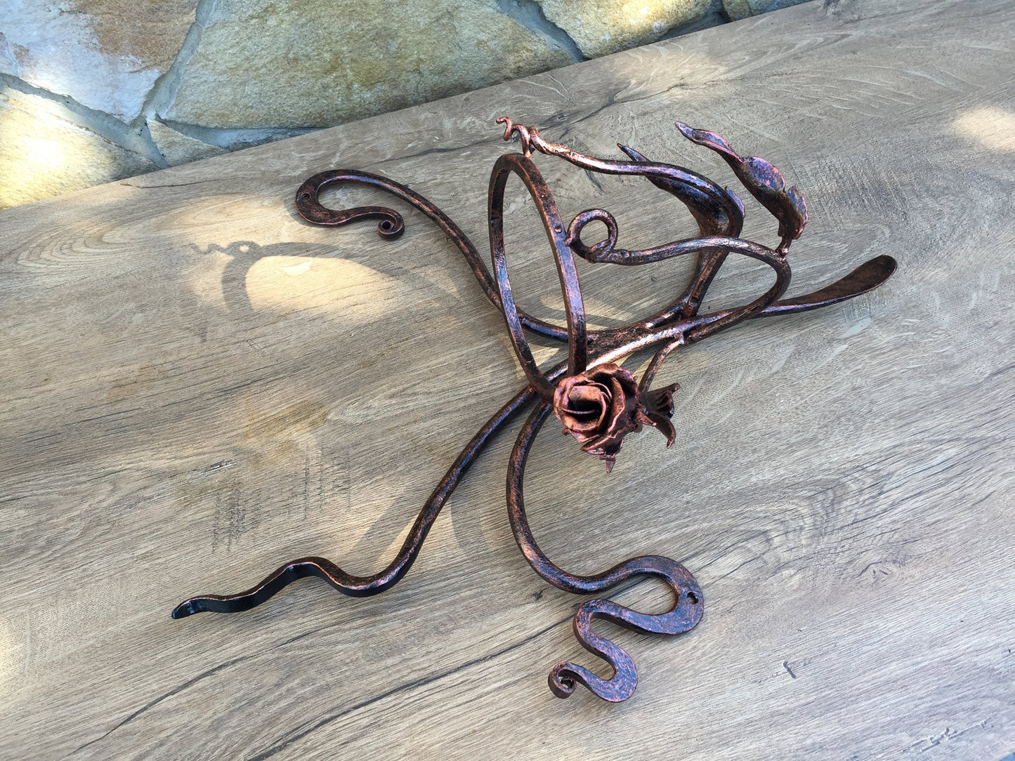 Wall planter, wall planter metal,wall planter wrought iron,wall planter indoor,wall planter outdoor,wall planter hanging,wall planter rustic