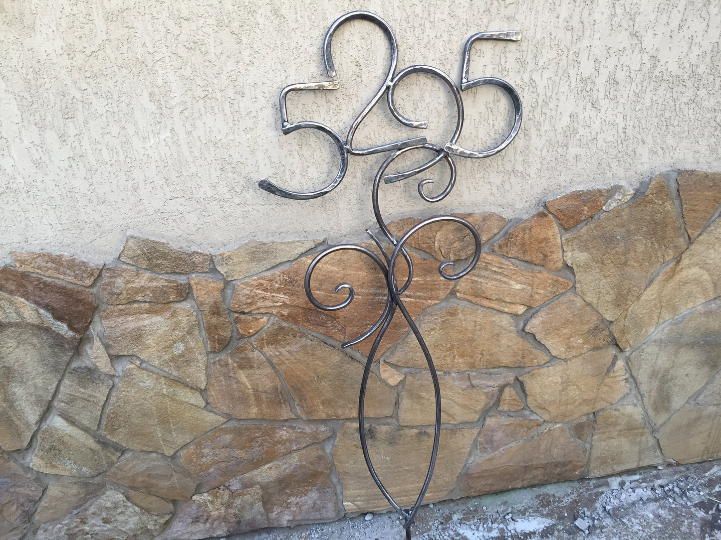 House number plaque, house number sign, house numbers plaque, house numbers sign, house numbers, house number, address sign, address number
