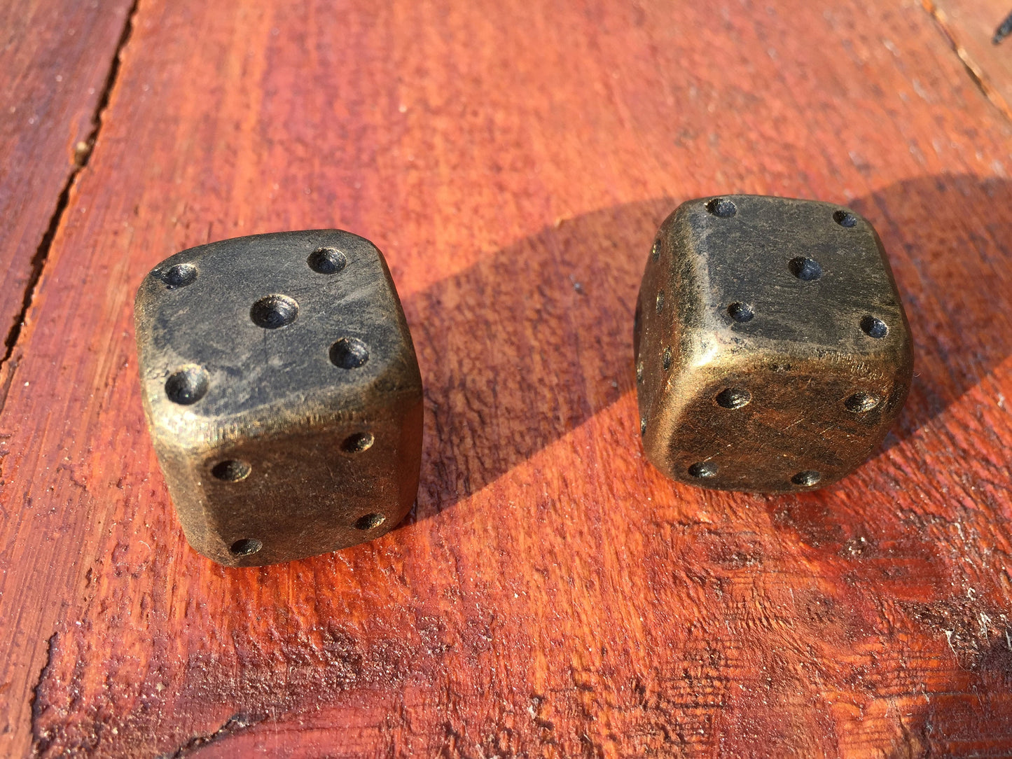 Metal dices in a leather bag, set of dices, iron dice, steel dice, custom dice, pair of dices, dice set, tabletop game, board game,iron gift
