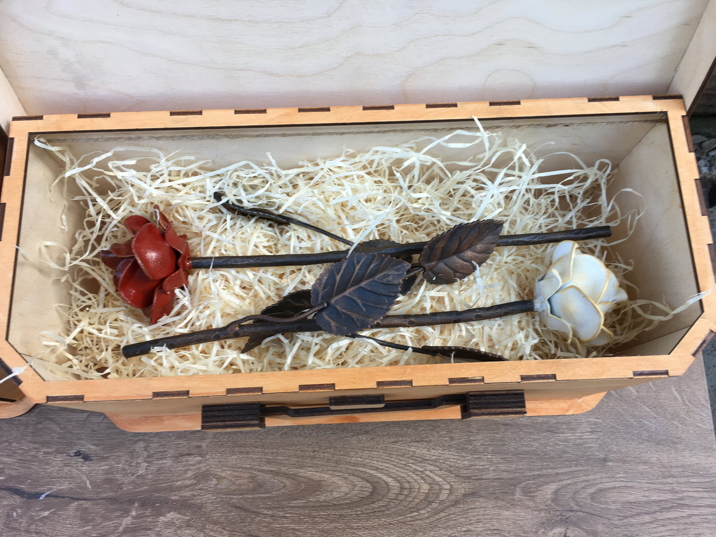 Iron gift for her, iron rose, 6th anniversary, 11th anniversary, gift for wife, her birthday gift, her birthday, steel gift, steel rose