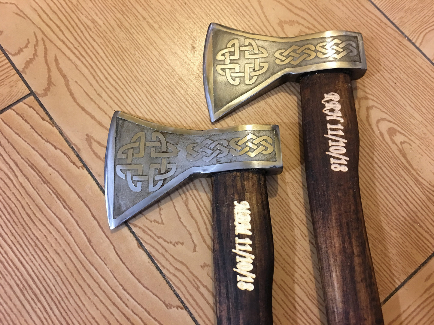 Groomsmen gifts, groomsmen gift set, groomsmen gift, groomsman gifts, groomsman gift,groomsmen gift ideas,groomsmen axe,viking axe, tomahawk
