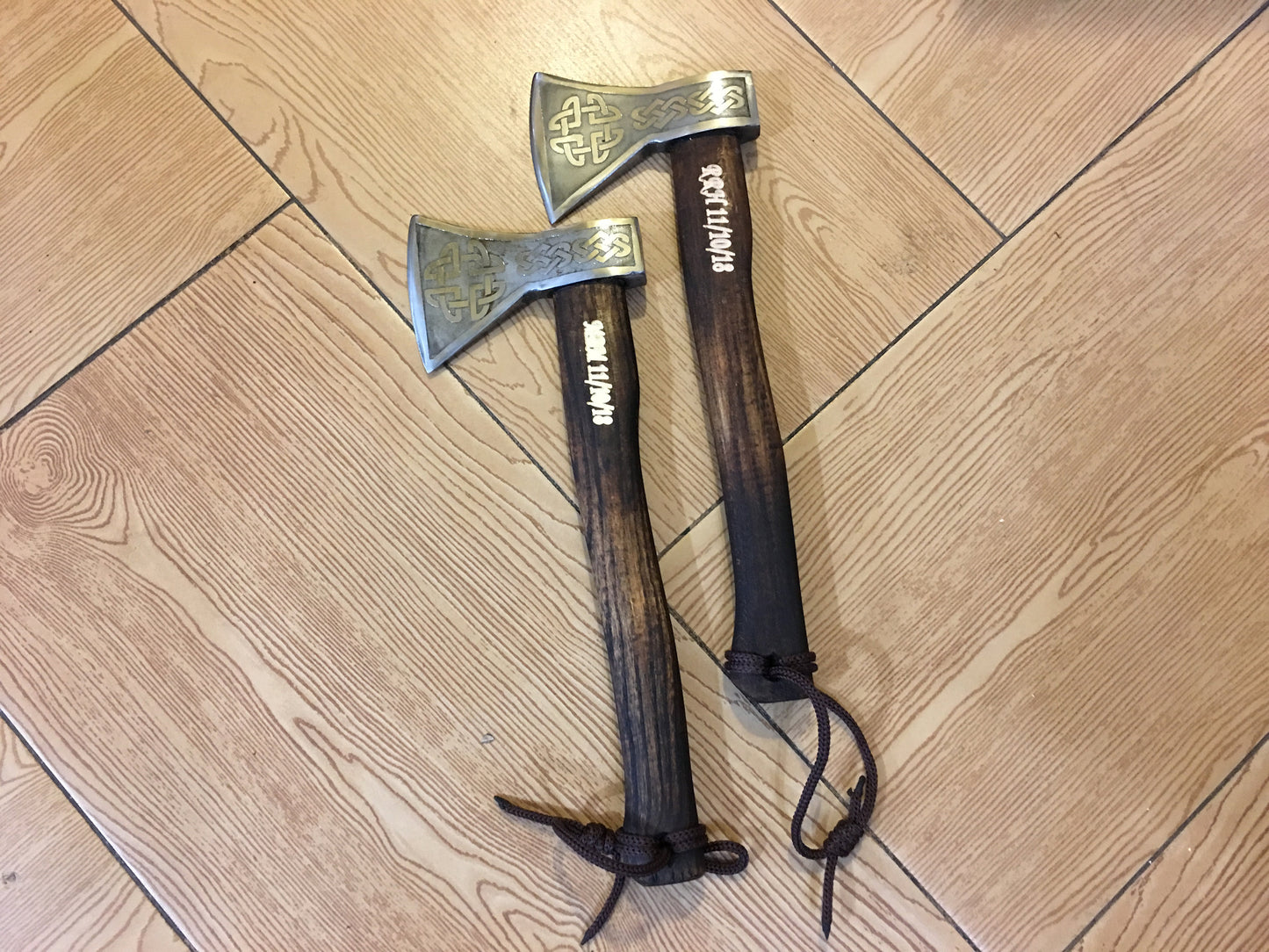 Groomsmen gifts, groomsmen gift set, groomsmen gift, groomsman gifts, groomsman gift,groomsmen gift ideas,groomsmen axe,viking axe, tomahawk