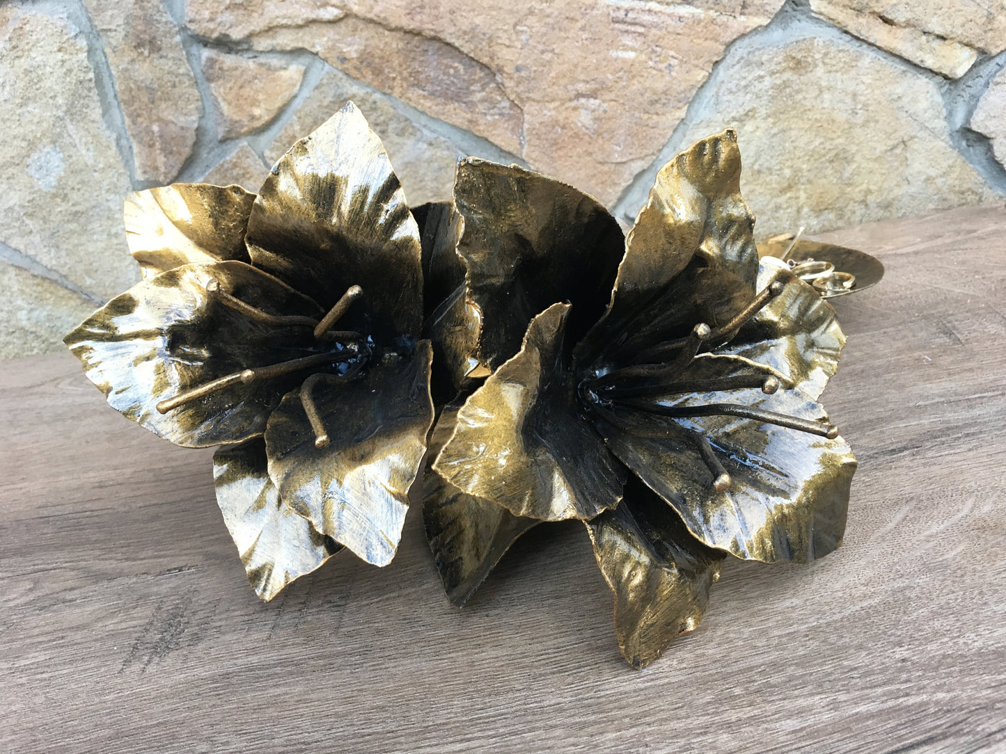 Iron ring dish, iron anniversary gift for her, wedding rings holder, jewelry storage, lily flowers, bouquet of flowers,forged lily,iron rose