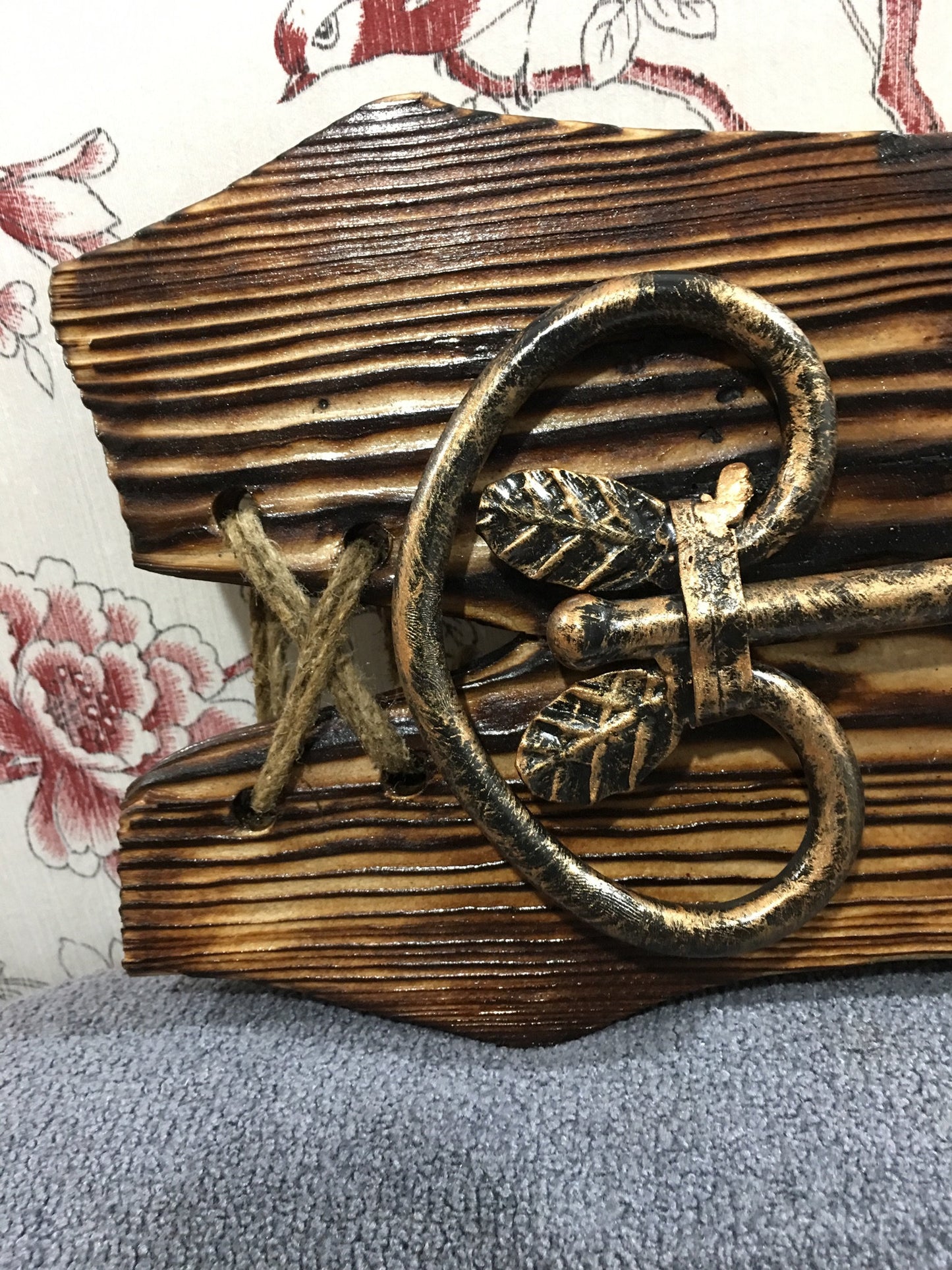 Key holder for wall, wall key holder, key hook, wife birthday gift, wife gift, gift for women, gift for mom, gift for bride, gift for wife