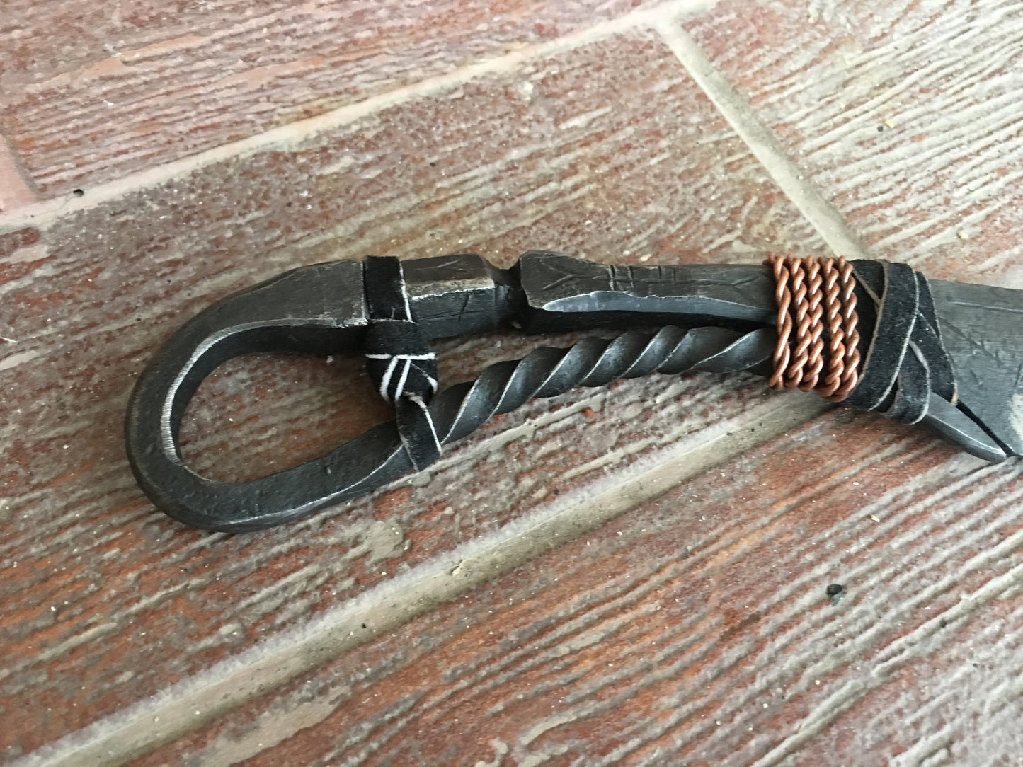 Rune knife, runic, rune mens, rune gifts, rune carving, rune jewelry,rune art,rune amulet,viking runes,viking wedding,viking knife,authentic