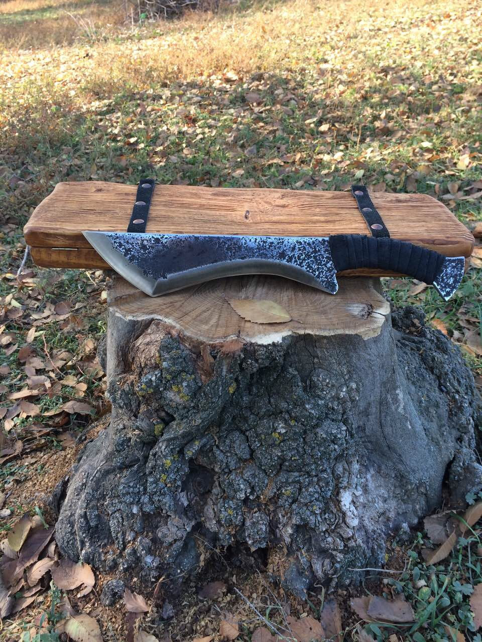 Mens gift, viking knife, groomsman gift, hand forged knife, hunting knife, viking weapon decor, hunting tools, camp knife,fathers day gift