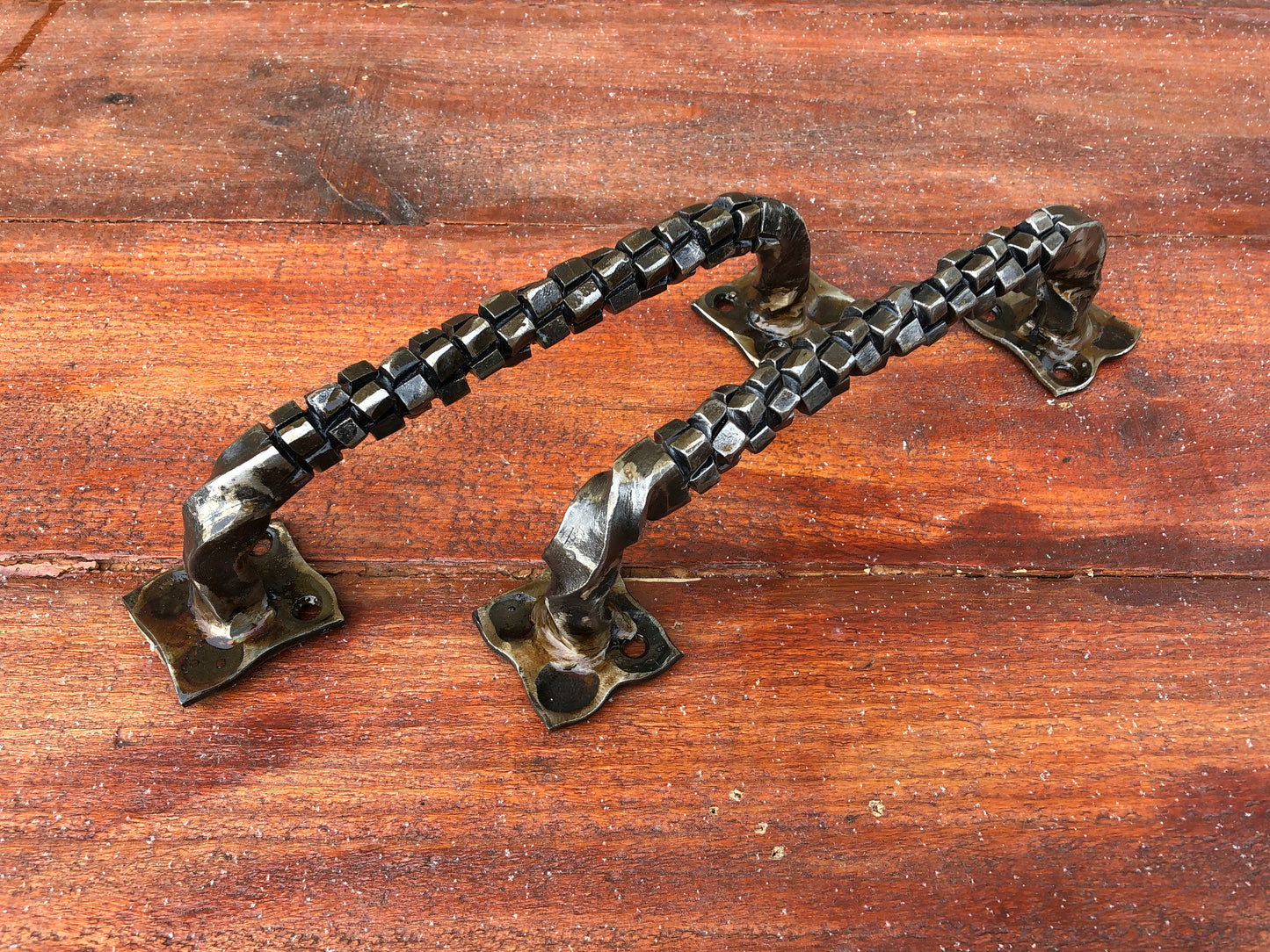 Door handle, door pulls, door handles, metal art, industrial art, barn door pulls, door hardware, drawers handles, drawers pull,drawers knob