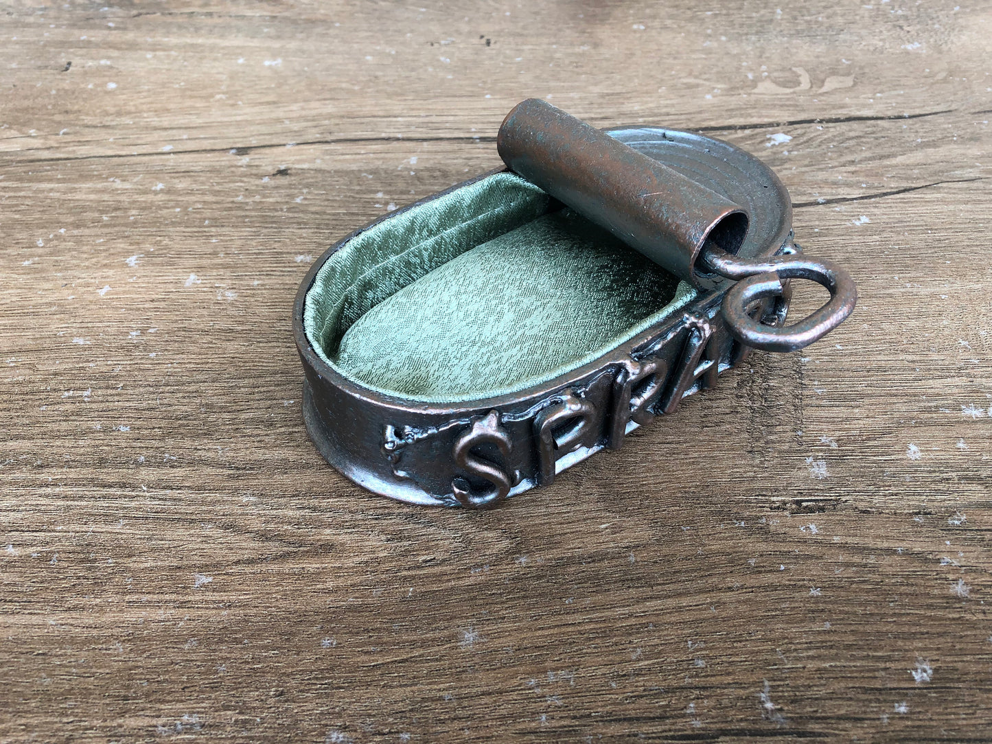 Forged business card holder, iron gift, visit card box case, card storage, fancy card case, business gift, business accessories,card carrier