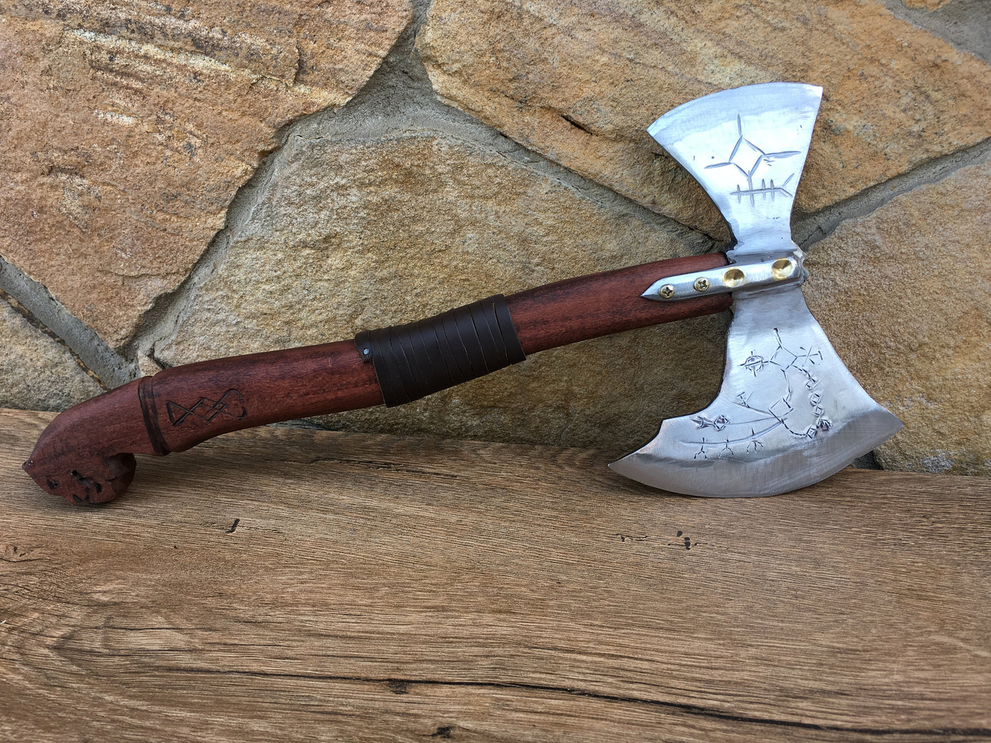 Kratos axe, Leviathan axe, God of War, viking hatchet, viking axe, mens gifts, cosplay axe, cosplay weapon, cosplay armor, cosplay,cosplayer