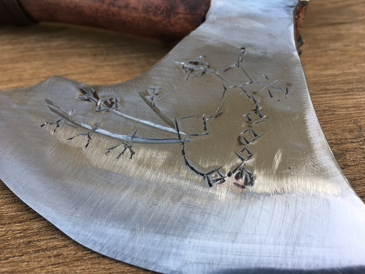 Kratos axe, Leviathan axe, God of War, viking hatchet, viking axe, mens gifts, cosplay axe, cosplay weapon, cosplay armor, cosplay,cosplayer