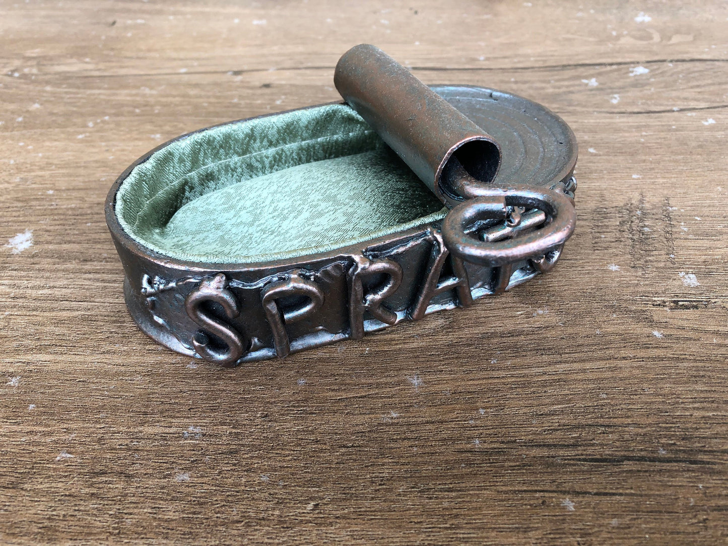 Forged business card holder, iron gift, visit card box case, card storage, fancy card case, business gift, business accessories,card carrier