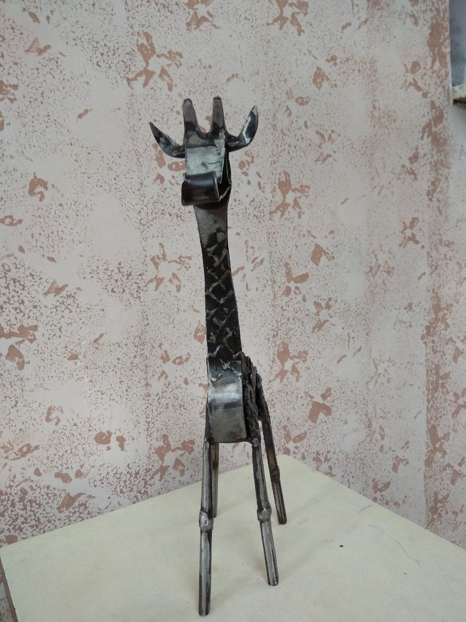 Hand forged giraffe, giraffe, giraffe lover, giraffe, home decor, animal decor, giraffe statue, giraffe toy,giraffe wall decor,giraffe decor