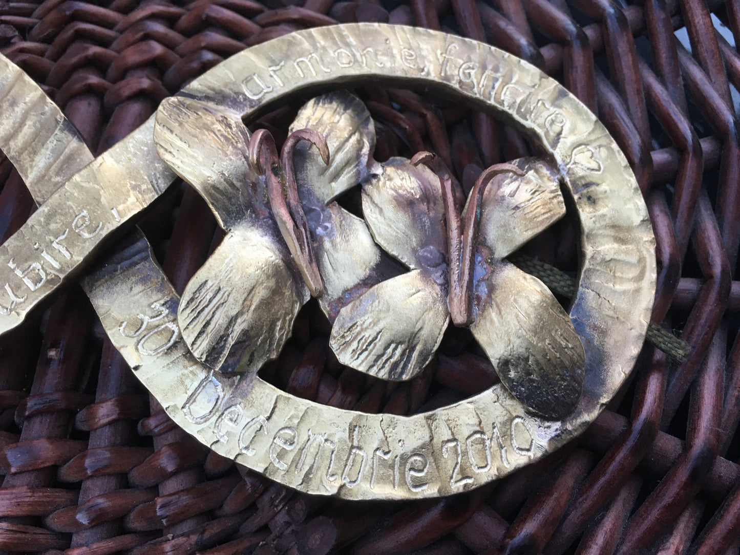 Bronze infinity sign, bronze gift, bronze gift for her, 19th anniversary, bronze gifts for her, 8th anniversary gift, bronze anniversary,axe