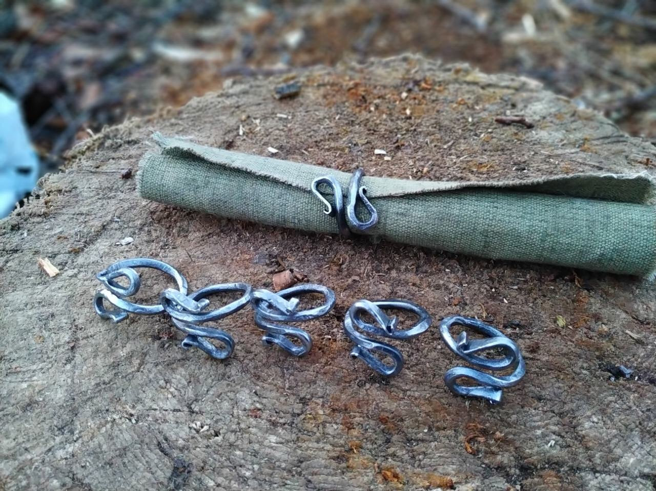 Metal napkin rings, napkin decor, napkin display, napkin dispenser, napkin for wedding, napkin ring set, tabletop decor, bridal shower gift