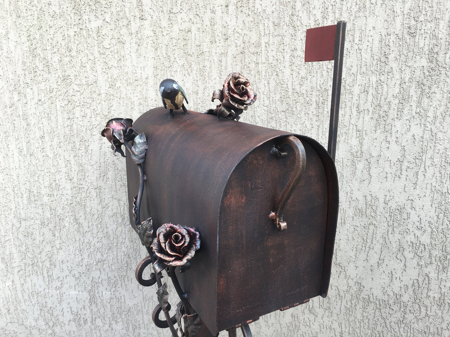 Custom listing for Danielle: mailbox with a butterfly, spider on a scroll