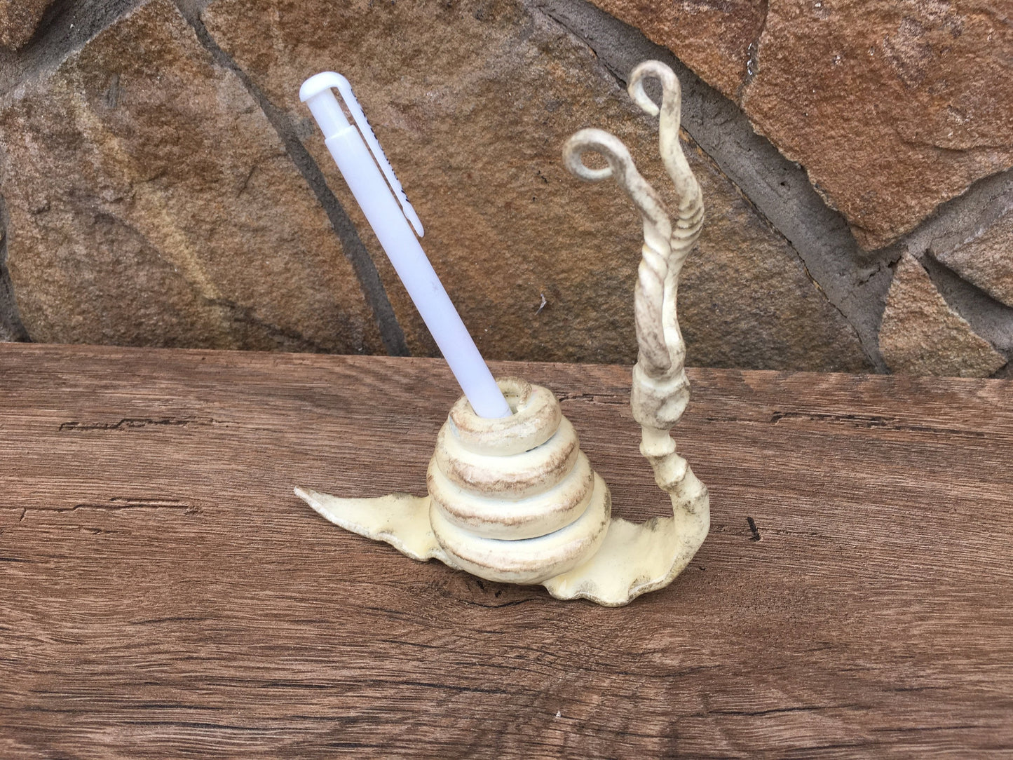 Holder for pens, pen stand, office decor, pencil stand, pencil holder, pen gift, gift pen, 6th anniversary, iron anniversary, desk organizer