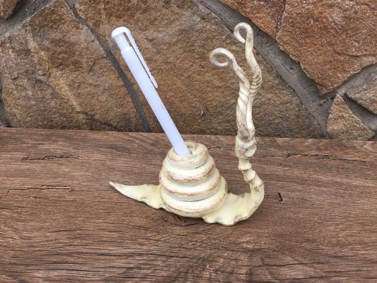Holder for pens, pen stand, office decor, pencil stand, pencil holder, pen gift, gift pen, 6th anniversary, iron anniversary, desk organizer