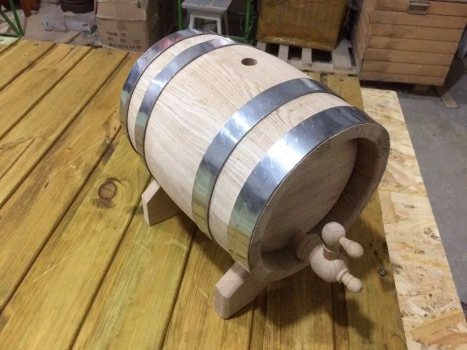 Wine barrel, whiskey barrel, barrel table, oak barrel, whiskey decanter, custom decanter, whiskey gift for him, bourbon, rum, tequila, aged
