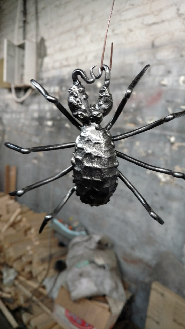 Spider, metal spider, hand forged spider, spider figurine, iron gift for him, kids birthday, spider party, spiderman, spiderman cosplay