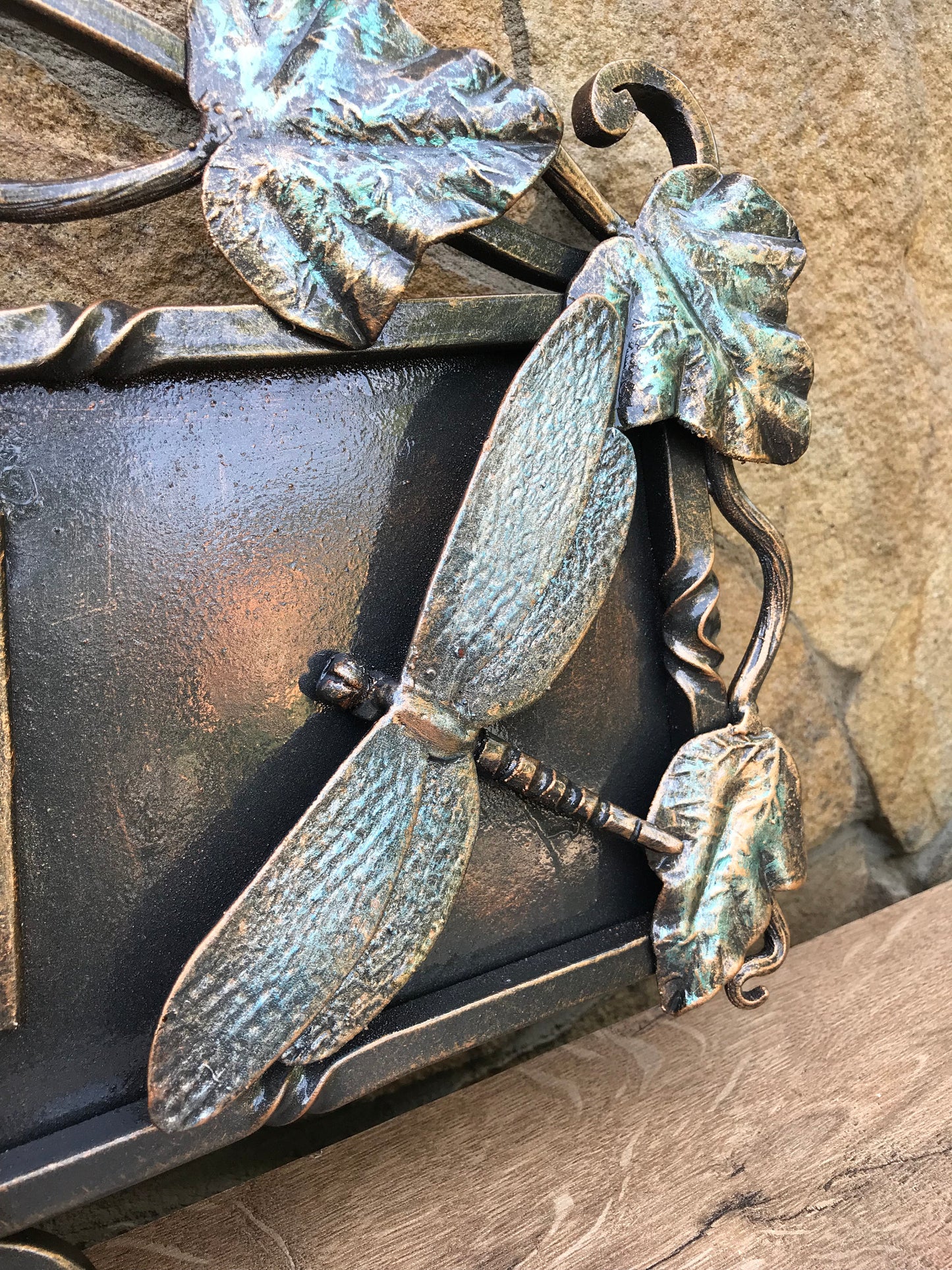 House number sign, house number plaque, address plaque, address sign, signs, house numbers, decorative signs, decorative plaques, dragonfly