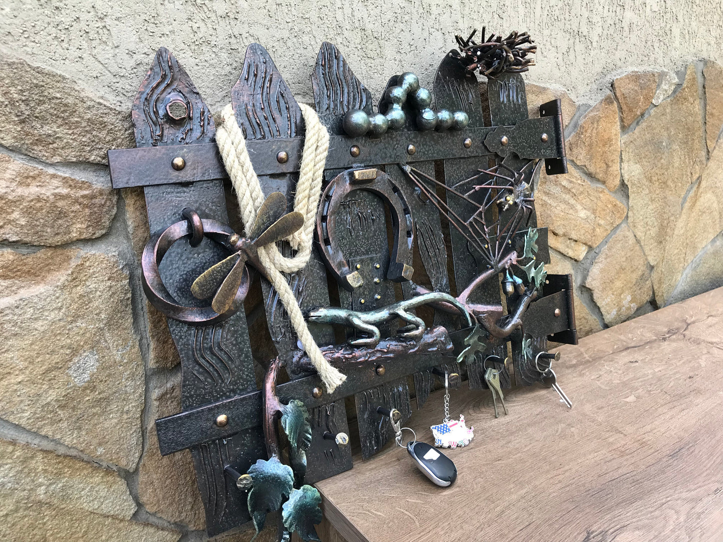 Iron gift, key holder, key organizer, catepillar, nest, rope, spider, oak, acorn, dragonfly, entrance decor, hallway decor, iron decor, axe