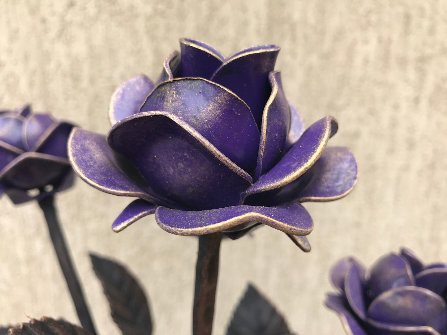 Iron bouquet in a vase, 6th anniversary gift, iron gifts, iron anniversary, hand forged rose, metal sculpture, metal rose, iron gift for her